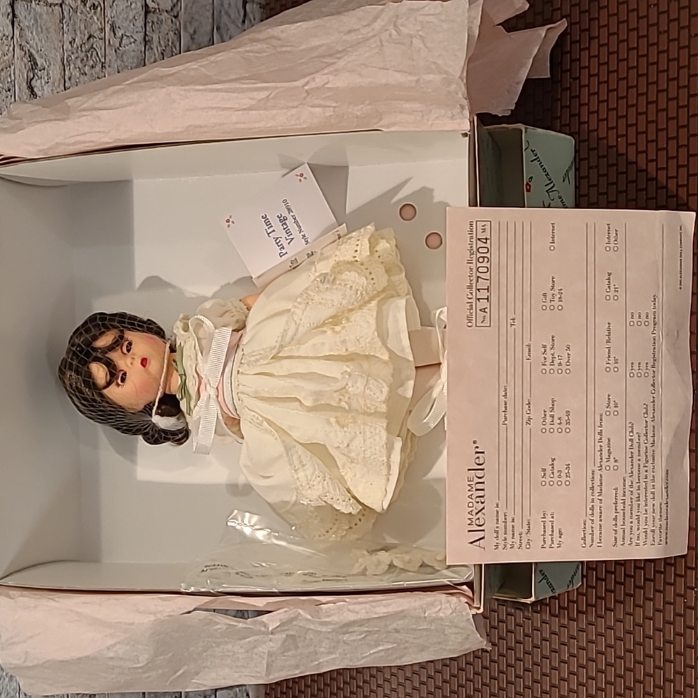 Madame Alexander Party Time Vintage 8" Doll 28910